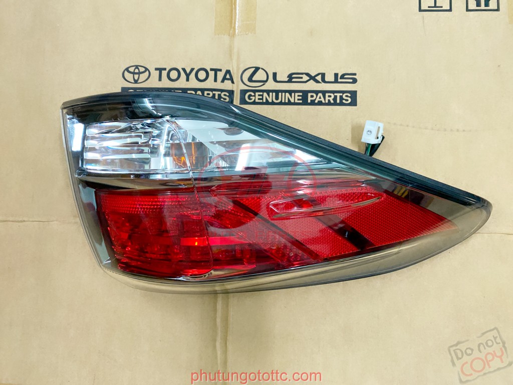 Đèn hậu ngoài Lexus RX350 2014 (8155148310)